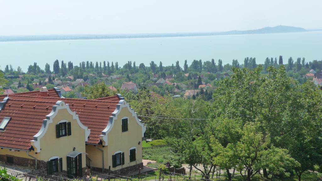 Hillside Apartments Révfülöp Dış mekan fotoğraf