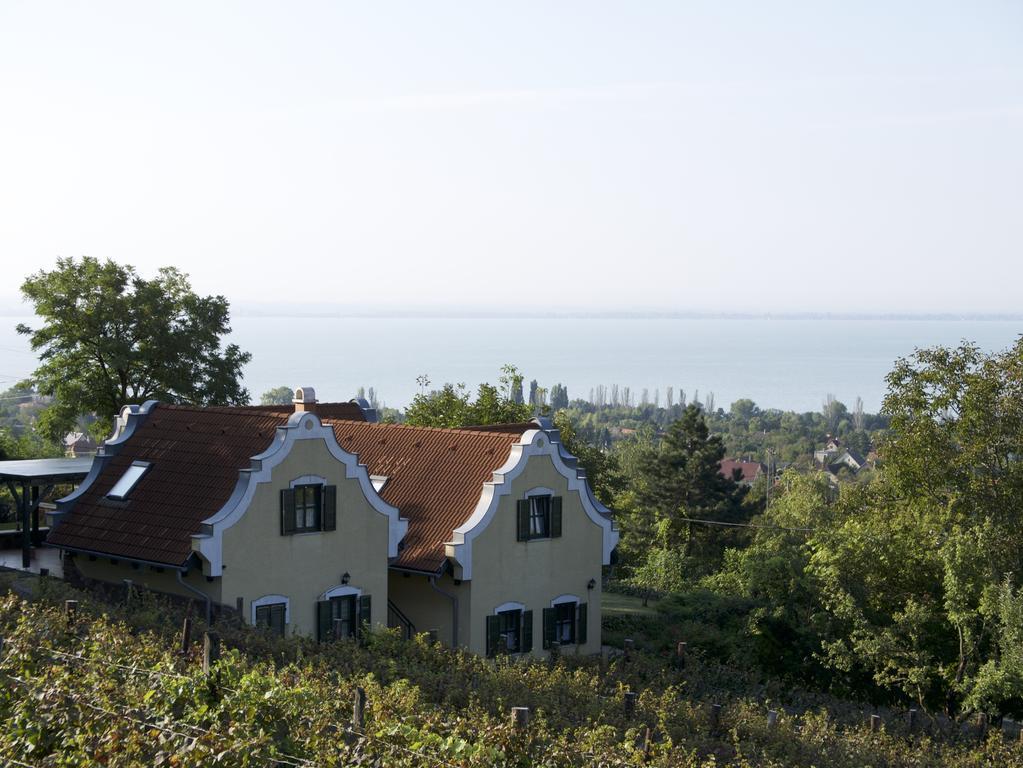 Hillside Apartments Révfülöp Dış mekan fotoğraf